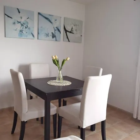 Brisa Del Mar Apartamento